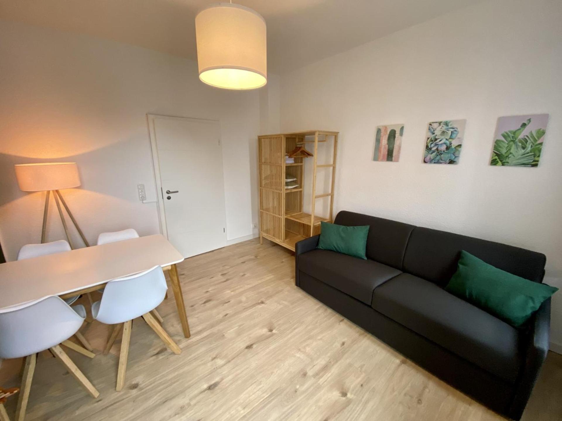 Modernes Apartment In City-Naehe フレンスブルク エクステリア 写真